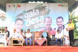 Bupati Tanah Laut H Sukamta membuka Gala Desa 2018, di Lapangan Sepakbola Kecamatan Panyipatan, Minggu (16/12).Foto:Antaranews Kalsel/Arianto.