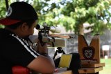 Penembak mengikuti kejuaraan menembak di Lapangan Tembak Brimob Polda Jatim Den C Madiun, Jawa Timur, Sabtu (29/12/2018). Kejuaraan menembak yang digelar Pengurus Kota (Pengkot) Persatuan Menembak Indonesia (Perbakin) Madiun dalam rangka Kapolresta Cup 2018 tersebut diikuti lebih dari 700 penembak dari berbagai daerah. Antara Jatim/Siswowidodo/ZK.