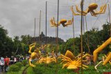 Laba-laba Emas Di Candi Borobudur