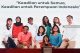 Ketua Umum Partai Solidaritas Indonesia (PSI) Grace Natalie menyampaikan pidato politik akhir tahun disela-sela Festival 11 di Surabaya, Jawa Timur, Selasa (11/12/2018). Pidato politik akhir tahun PSI tersebut bertemakan Keadilan Untuk Semua, Keadilan Untuk Perempuan Indonesia. Antara Jatim/M Risyal Hidayat/ZK.