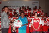 BINGKISAN NATAL TELKOMSEL SORONG