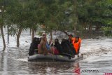 Evakuasi Santri Terjebak Banjir 