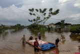 Evakuasi Santri Terjebak Banjir 