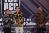 PT Bakrie Brothers Terima Penghargaan IICD