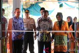 Bupati Tanah Laut H Sukamta meresmikan dua Puskesmas di Kecamatan Kurau, Kamis (17/1).Foto:Antaranews Kalsel/Arianto.