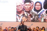 Presiden Joko Widodo saat memberikan arahan dalam acara Program Wirausaha ASN dan Pensiunan di SICC, Sentul, Bogor   Jawa Barat, Rabu (16/1/2019). Presiden Joko Widodo berpesan kepada ASN yang sudah memasuki masa pensiun agar dapat secara cermat mengelola keuangannya guna memberikan nilai tambah kesejahteraan pada hari tua. ANTARA JABAR/Yulius Satria Wijaya/agr. 