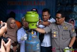 Rilis kasus pengoplosan LPG