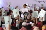 PRESIDEN SERAHKAN SERTIFIKAT TANAH DI TANGSEL