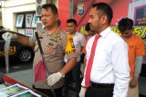 Polisi ringkus dua pemuda penikam anggota Brimob