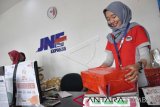 JNE mengantisipasi kenaikan pengiriman Ramadhan-Idul Fitri