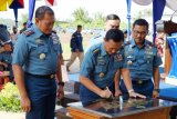 Kepala Staf Angkatan Laut (Kasal) Laksamana TNI Siwi Sukma Adji meresmikan Markas Komando Pangkalan Utama Angkatan Laut (Mako Lantamal) XII Pontianak di  Wajok, Mempawah, Kalimantan Barat, Kamis (21/2).   