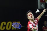 Pebulu tangkis tunggal putra tim Musica Trinity Anthony S. Ginting mengembalikan kok ke arah lawannya pebulu tangkis tunggal putra tim Djarum Kudus Ihsan Maulana Mustofa dalam laga Final Djarum Superliga Badminton 2019 di Sasana Budaya Ganesha (Sabuga), Bandung, Jawa Barat, Minggu (24/2/2019). Anthony S. Ginting menang atas Ihsan Maulana Mustofa dengan skor 21-15, 20-22, 21-18. ANTARA JABAR/M Agung Rajasa/agr. 