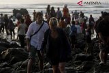 Wisatawan asing kagum terhadap tradisi pemanggilan Nyale