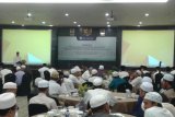 Bank Indonesia Perwakilan Kalimantan Selatan mengelar Seminar Pengembangan Ekonomi Pesantren Sebagai Penggerak Utama Rantai Nilai Halal, di Lantai VI Kantor Perwakilan Bank Indonesia Kalimantan Selatan, Sabtu (2/1).Foto:Antaranews Kalsel/Arianto.