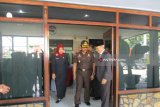 Wakil Wali Kota Kediri Lilik Muhibbah saat di Kodim 0809 Kediri, Jawa Timur, Kamis (28/2). Wawali ikut serta menerima kunjungan Komandan Korem 082/CPYJ Kolonel Arm Ruly Chandrayadi di Kodim 0809 Kediri. Antara Jatim/Asmaul Chusna/zk.