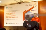 VP Sales and Merketing Telkomsel Area Jawa Bali Ericson Sibagariang menyampaikan sambutan di sela-sela acara penandatanganan MoU dengan Institut Teknologi Telkom Surabaya (ITTS) pada seminar internasional 