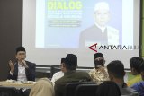 Ketua Organisasi Internasional Alumni Al Azhar (OIAA) Tuan Guru Bajang (TGB) Zainul Majdi saat menjadi pembicara dalam acara dialog kebangsaan di IPC Corporate  University , Ciawi,  Bogor, Jawa Barat, Senin (11/3/2019).  Dialog kebangsaan yang diikuti oleh sejumlah organisasi  mahasiswa Bogor  tersebut bertemakan 