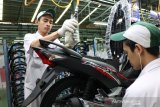 AHM Luncurkan Desain Stripe Baru Honda Supra X 125 FI