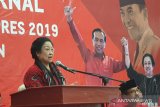 Megawati mengingatkan kadernya untuk berani bersuara