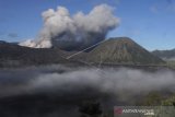 BROMO MASIH ERUPSI