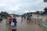 Flood hits Bengkulu Province