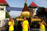 2.000 tumpeng untuk 