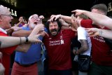 Fans bikin ulah di Barcelona, bos Liverpool geram