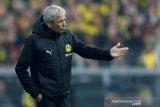 Dortmund pecat pelatih