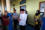 
Bupati Kotabaru H Sayed Jafar beserta rombongan dari Satuan Kerja Perangkat Daerah melakukan safari Ramadhan, sekaligus berdialog dengan masyarakat Desa Tanjung Semalantakan, Kecamatan Pamukan Selatan.