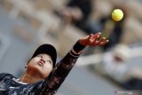 Petenis Osaka menyingkirkan Azarenka pada French Open