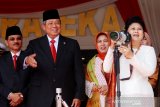 Kecintaan Ani Yudhoyono pada dunia fotografi