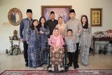 AHY dan keluarga bersilaturahmi ke kediaman Sinta Nuriyah Wahid