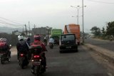Arus balik pemudik motor ramai melintasi Jalinsum Lampung
