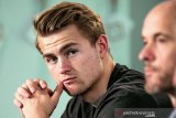 Juventus siap tikung Barcelona demi rekrut De Ligt