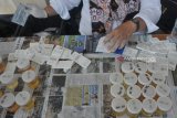 Ditresnarkoba Jambi gelar tes urine gratis di pusat perbelanjaan