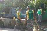 Satgas Yonif 328/DGH renovasi MCK Kampung Kibay