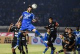 Badak Lampung kini berusaha dapatkan mantan pemain Persib