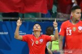 Sanchez ungkap ia bermain sembari tahan rasa sakit di engkel