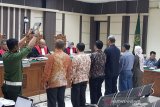 Dua panitera PN Semarang diperiksa kasus suap Bupati Jepara
