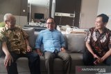Presiden Jokowi utus Mensesneg jenguk Buya Syafii Maarif