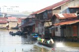 Suasana pasar beras di Jalan Pasar Pagi Muara Kelayan Banjarmasin, Kalimantan Selatan, Senin (29/7/2019).Pasar beras berusia 50 tahun lebih tersebut akan di relokasi akibat proyek pembangunan siring. Foto Antaranews Kalsel/Bayu Pratama S.