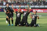 Pelatih Persebaya kecewa gagal kalahkan MU