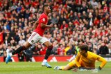 Dibuat tak berdaya, MU hantam Chelsea 4-0