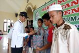 Yarsi Sumbar khitan anak-anak dan pria dewasa Mentawai