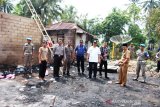 Wakil Bupati Solok kunjungi rumah korban kebakaran serahkan bantuan