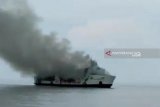 KM Santika Nusantara bermuatan 111 penumpang terbakar di perairan Masalembu