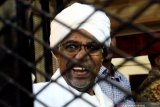 Mantan Presiden Sudan 'hilang' usai rekannya kabur dari penjara