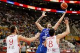 Para pemain Ceko tampil bak singa saat terkam Turki Piala FIBA