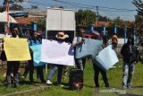 DPRD Jayawijaya minta kompensasi akibat pembatasan akses internet