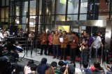 Pimpinan KPK mundur, menyerahkan tanggung jawab kepada Presiden